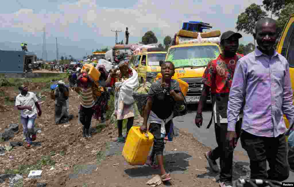 د کانګو د دیموکراتیک جمهوریت د وسله والو ځواکونو او په هغه هیواد کې د یاغیانو ترمنځ جګړې په لسګونو زره خلک بې ځایه کړي دي