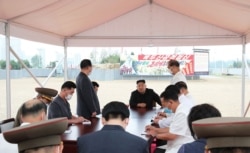 김정은 북한 국무위원장이 평양종합병원 건설현장을 찾았다고 관영매체들이 지난 7월 전했다.