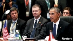 美国总统奥巴马2015年11月21日在马来西亚吉隆坡召开的美国-东盟峰会会议上讲话。