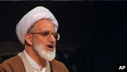 Iranian opposition leader Mehdi Karoubi (file photo)