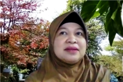 Ika Puspitasari, Ph.D. Ketua Program Studi Profesi Apoteker, Dosen Farmasi UGM, dalam tangkapan layar.