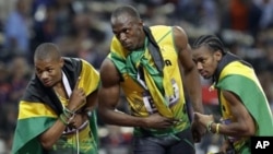 런던 올림픽 육상 남자 200m에서 우승한 우사인 볼트(가운데)와 2위 요한 블레이크(오른쪽), 3위 워렌 위어. 모두 자메이카 선수들이다.
