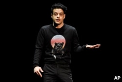 Rami Malek, yang memerankan mendiang vokalis utama grup band Queen, Freddie Mercury, dalam film “Bohemian Rhapsody”, dalam sebuah diskusi di CinemaCon, 26 April 2018.