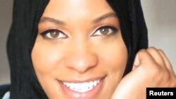 Ibtihaj Muhammad anasema anapenda michezo, lakini mara kwa mara anataabika kutafuta mahala panapomfaa katika michezo. 