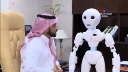 NO COMMENT - Սաուդյան Արաբիայի խոսող ռոբոտ Սոֆիան