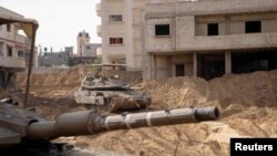 تانکهای اسرائیلی در غزه. 