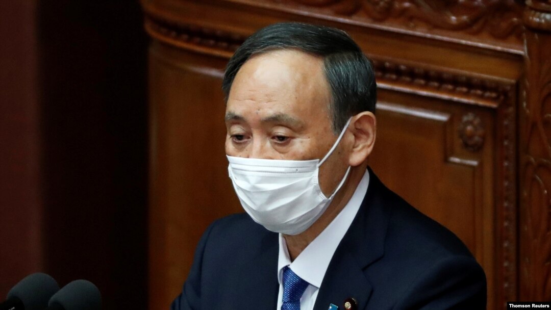 스가 요시히데 일본 총리가 18일 개원한 의회에서 시정연설을 했다.
