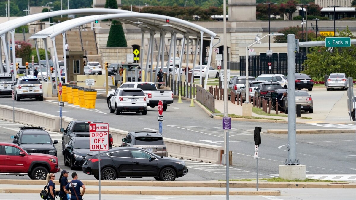 Multiple Injuries as Gunshots Fired at Pentagon Transit Stop