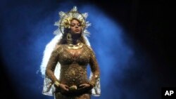 Beyonce aux Grammy Awards, 12 fevrier 2017.