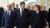 Порошенко поінформував Олланда і радника Меркель про погіршення ситуації на Донбасі