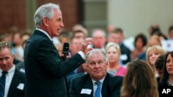 U.S. Sen. Bob Corker, R-Tenn., speaks to the Chamber of Commerce in Knoxville, Tenn., Aug. 16, 2017.