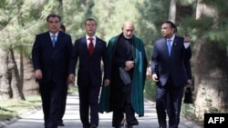 Лидеры Таджикистана, России, Афганистана и Пакистана на саммите в Душанбе