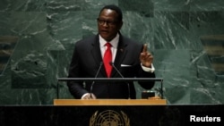 PICHA YA MAKTABA: Rais wa Malawi Lazarus Chakwera