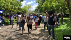 Los hechos se dieron al finalizar una misa de acción de gracias en la Catedral Metropolitana, ubicada en el centro de la capital.