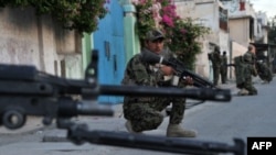 Afghan security personnel in Jalalabad, Afghanistan May 29, 2013