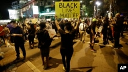 Manifestation pacifique à la suite de la mort de Keith Lamont Scott, à Charlotte le 22 septembre 2016. (AP/Gerry Broome)