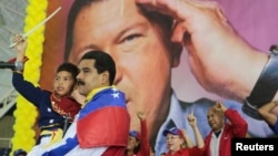 El presidente y candidato Nicolás Maduro es el favorito en las encuestas para ganar las elecciones presidenciales de Venezuela.