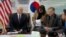 彭斯副总统在韩国继续狠批朝鲜