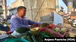 In Wake of Currency Ban, Indian Economy Sees Minor Dip