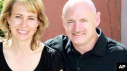 Gabrielle Giffords i Mark Kelly