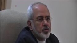 محمد جواد ظریف، وزیر خارجۀ ایران حین صحبت با خبرنگاران در کابل