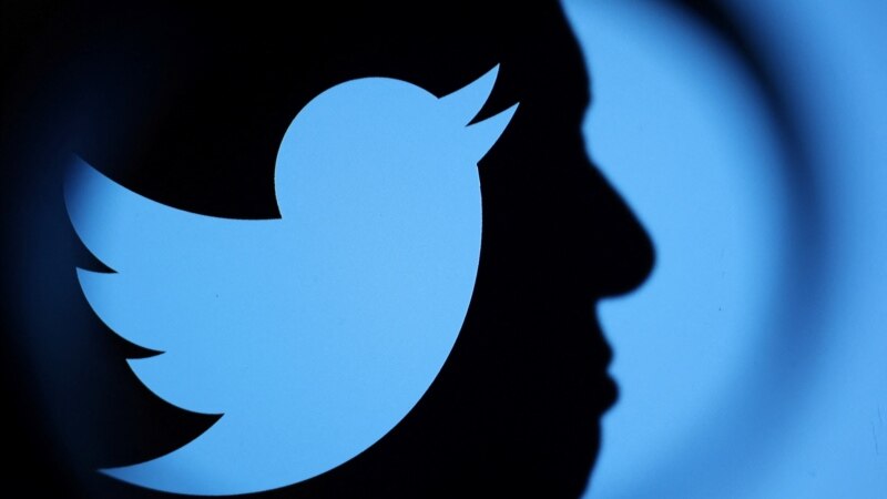 Musk advierte que Twitter podría irse en quiebra