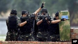 中国特种部队2010年与泰国特种部队举行反恐联合军演 （资料照片）