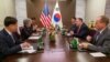 미 전직관리들 “남북협력, 미-한 조율 속에 진행되고 있을 것…북한 수용 여부 회의적”