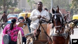 A tonga in Delhi traffic