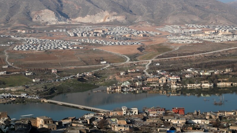 ‘History Disappears’ as Dam Water Floods Ancient Turkish Town