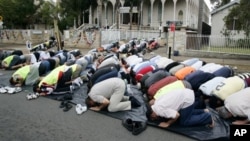 Kuranda Seyit, pendiri Forum Hubungan Islam di Australia, mengatakan peliputan berita mengenai muslim seringkali tidak akurat (foto: dok)..