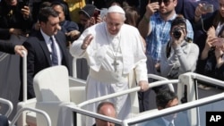 Papa Fransisiko, mw'ihimbazwa rya Pasika, i Vatikano
