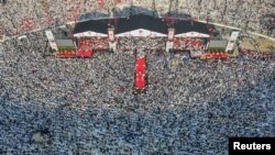 Foto udara kampanye akbar pasangan Capres-Cawapres 02 Prabowo Subianto-Sandiaga Uno di stadium Gelora Bung Karno, Jakarta, 7 April 2019 (Foto: Antara). 