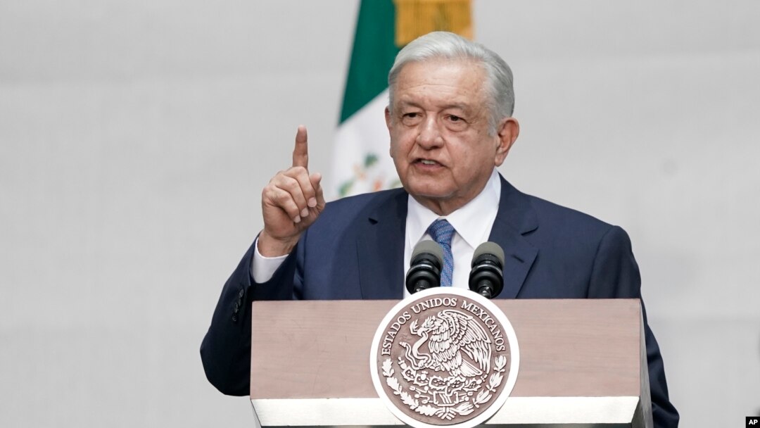El presidente de México, Andrés Manuel López Obrador, durante un acto con motivo del quinto aniversario de su mandato en la plaza del Zócalo, en Ciudad de México, el 1 de julio de 2023.
