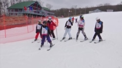 VOA Sports: Program Swadaya Perkenalkan Ski untuk Seluruh Kalangan