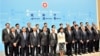 香港候任特首率新班子亮相 有民主派批「二流隊伍」