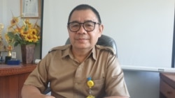 Noldy H Montolalu Direktur Utama Perusahaan Daerah Pasar Tomohon, Sulawesi Utara, 10 Maret 2020. (Foto: VOA/Yoanes Litha)