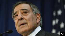 U.S. Defense Secretary Leon Panetta speaks during a news conference at the annual Australia-United States Ministerial Consultations in Perth, Australia, November 14, 2012.