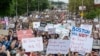 Hàng ngàn người xuống đường ở Boston phản đối phát ngôn thù hằn