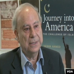 Akbar Ahmed, profesor na Univerzitetu American