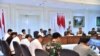 Presiden Joko Widodo memimpin rapat kabinet terbatas di kantor presiden, membahas penanganan terorisme, Jakarta, Selasa, 22 Mei 2018. (Foto: Setpres RI)