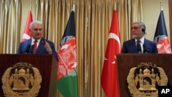 Turkiya Bosh vaziri Binali Yildirim va Afg'oniston Bosh ijrochisi Abdulla Abdulla