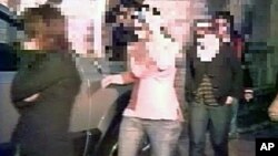 미국에서 인신매매를 통해 불법 성매매를 벌이다 적발된 여성들. (자료사진)