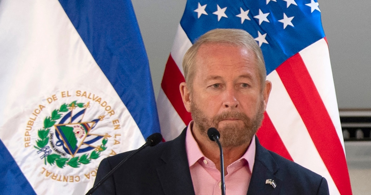 Trump nomina a Ron Johnson como embajador de EEUU en México