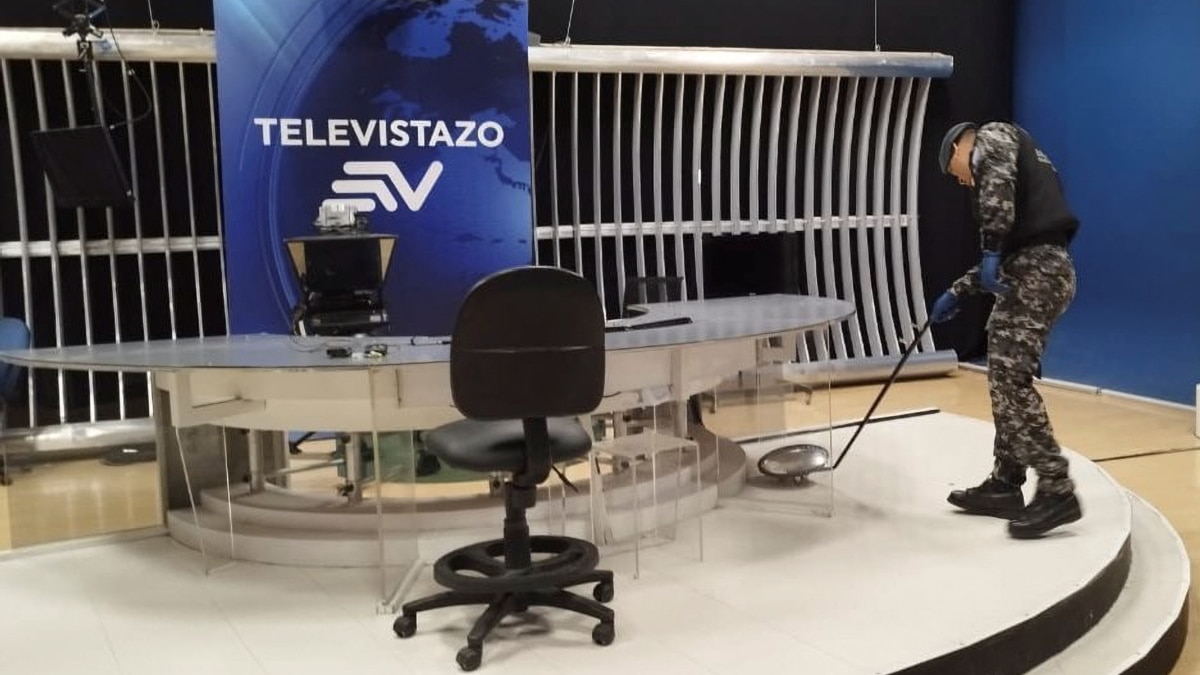 Letter Bombs Are Latest Threat Directed at Ecuador's Media - Vimarsana News