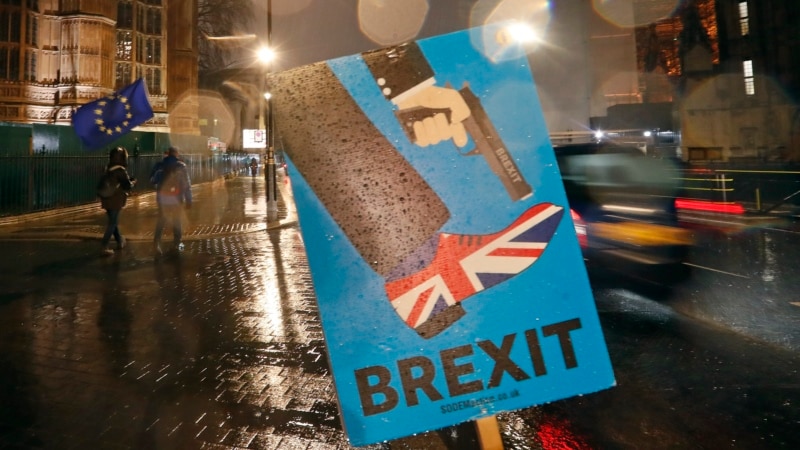 Istraživanje: Trećina britanskih firmi razmatra iseljenje u inostranstvo nakon Bregzita