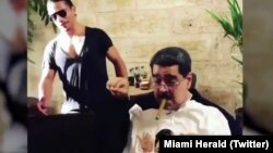 عکسهای منتشر شده مادورو را با سیگار برگی روی لب در کنار آشپز نصرت در رستوران او در استانبول نشان می دهد. 