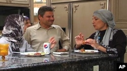 American Muslims in the Washington DC area gather for Iftar.