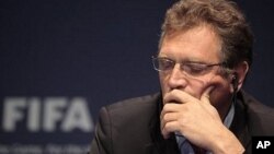 Sekjen FIFA Jerome Valcke akan berkunjung lagi ke Brazil untuk meninjau kesiapan stadion Piala Dunia di sana (foto: dok). 