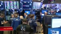 Apple giảm doanh thu, chứng khoán toàn cầu tuột dốc